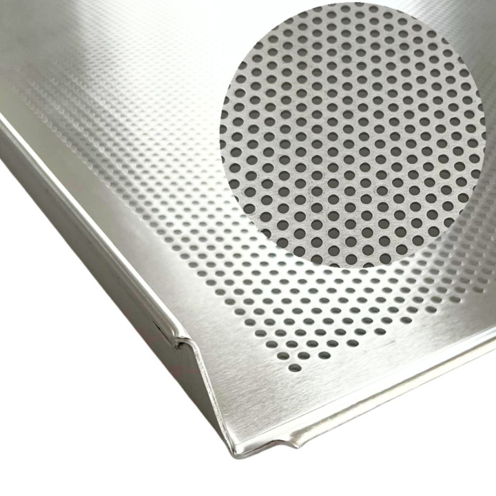 Blacha piekarnicza PERFOROWANA 98x58 cm 3 ranty Aluminium grubość 1,5 mm