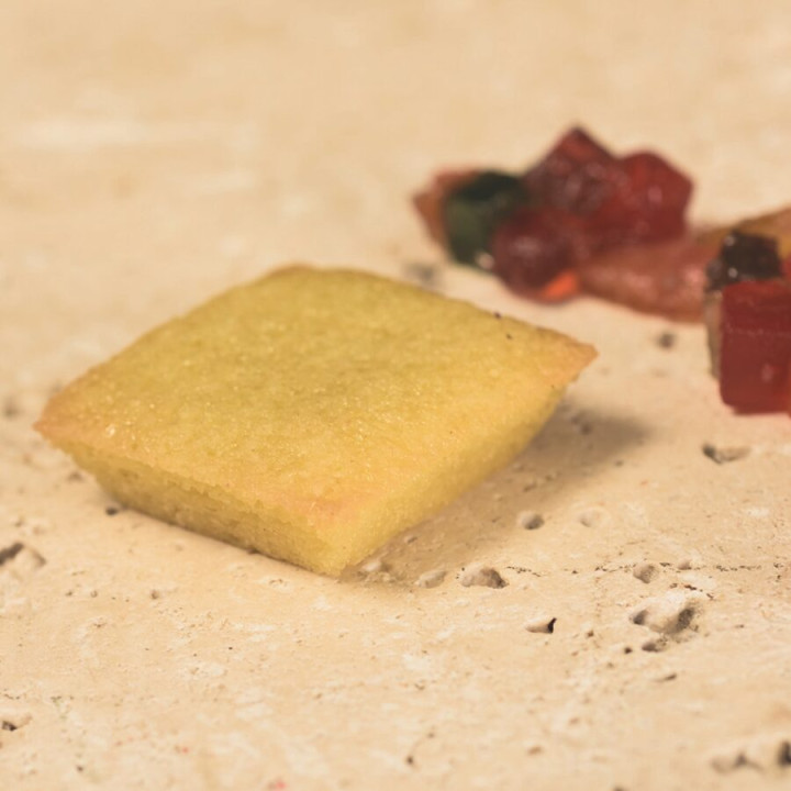 Forma silikonowa SILMAE Mini Pyramidal Square Ø 33X33X9 mm — 400X600